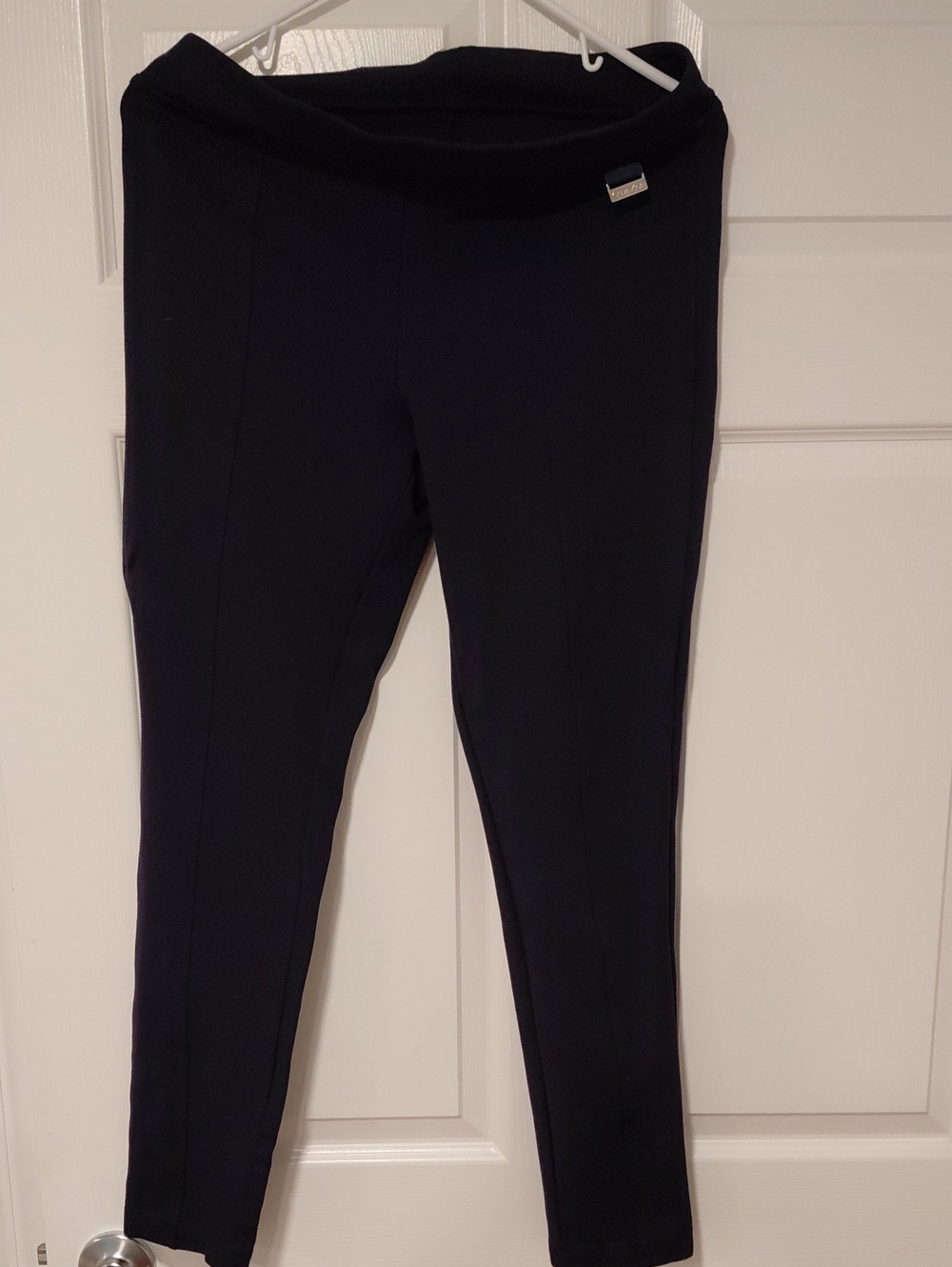 Calvin Klein Black Skinny Ponte Pants